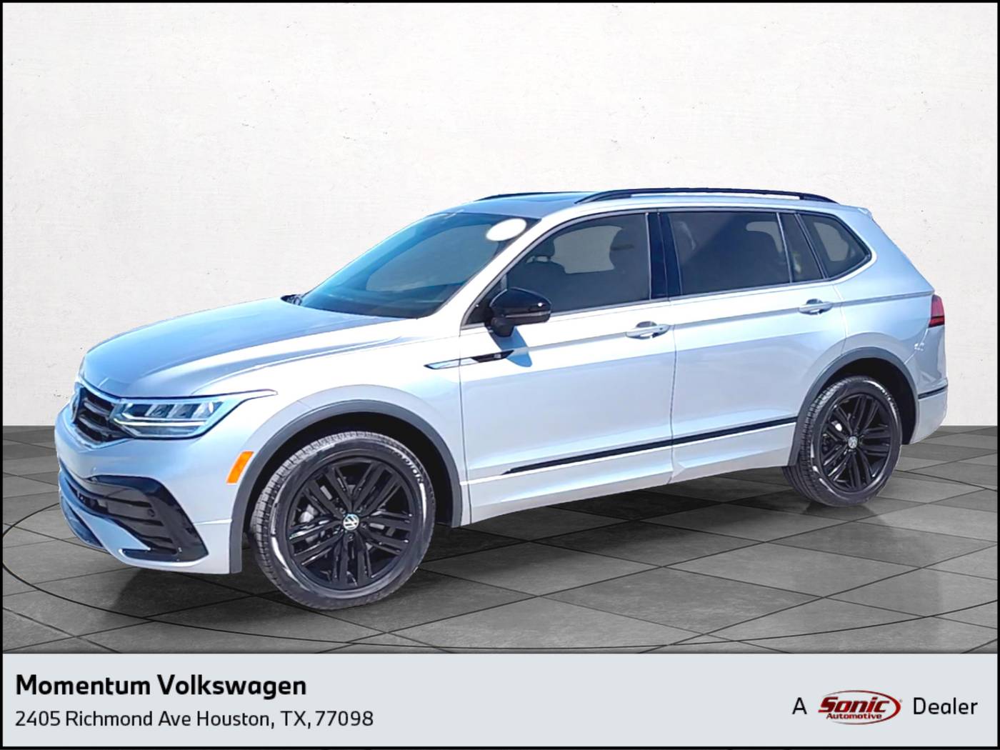 2022 Volkswagen Tiguan SE R-Line Black — SUV — 34,551 mi — Houston, TX