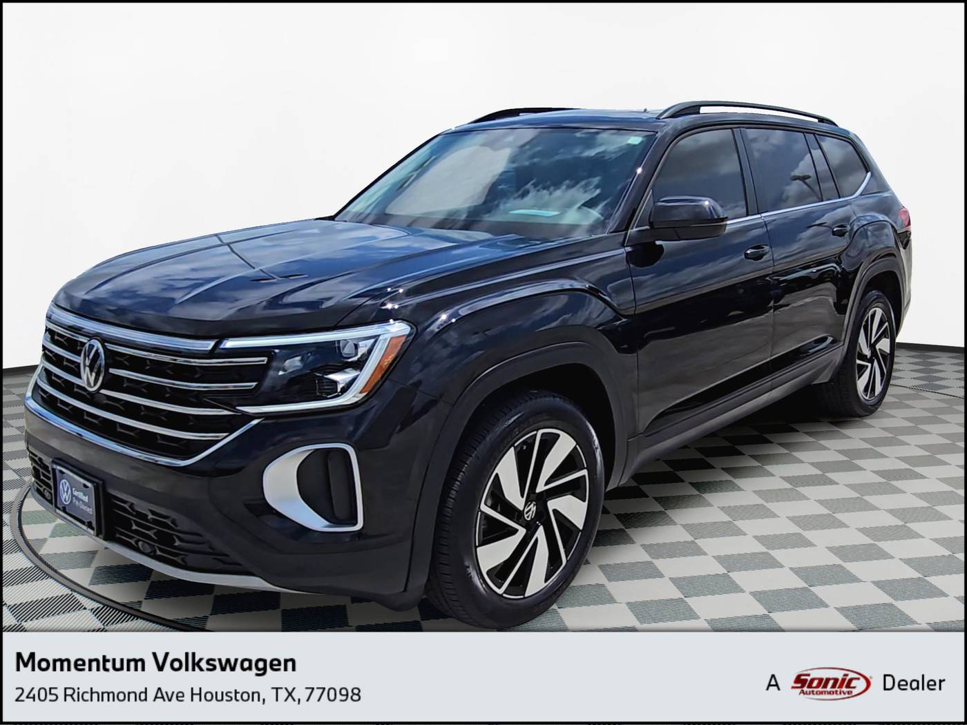 2024 Volkswagen Atlas SE with Technology — SUV — 2,495 mi — Houston, TX