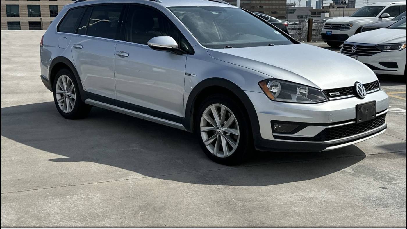 2017 Volkswagen Golf Alltrack SE — Wagon — 57,332 mi — Houston, TX