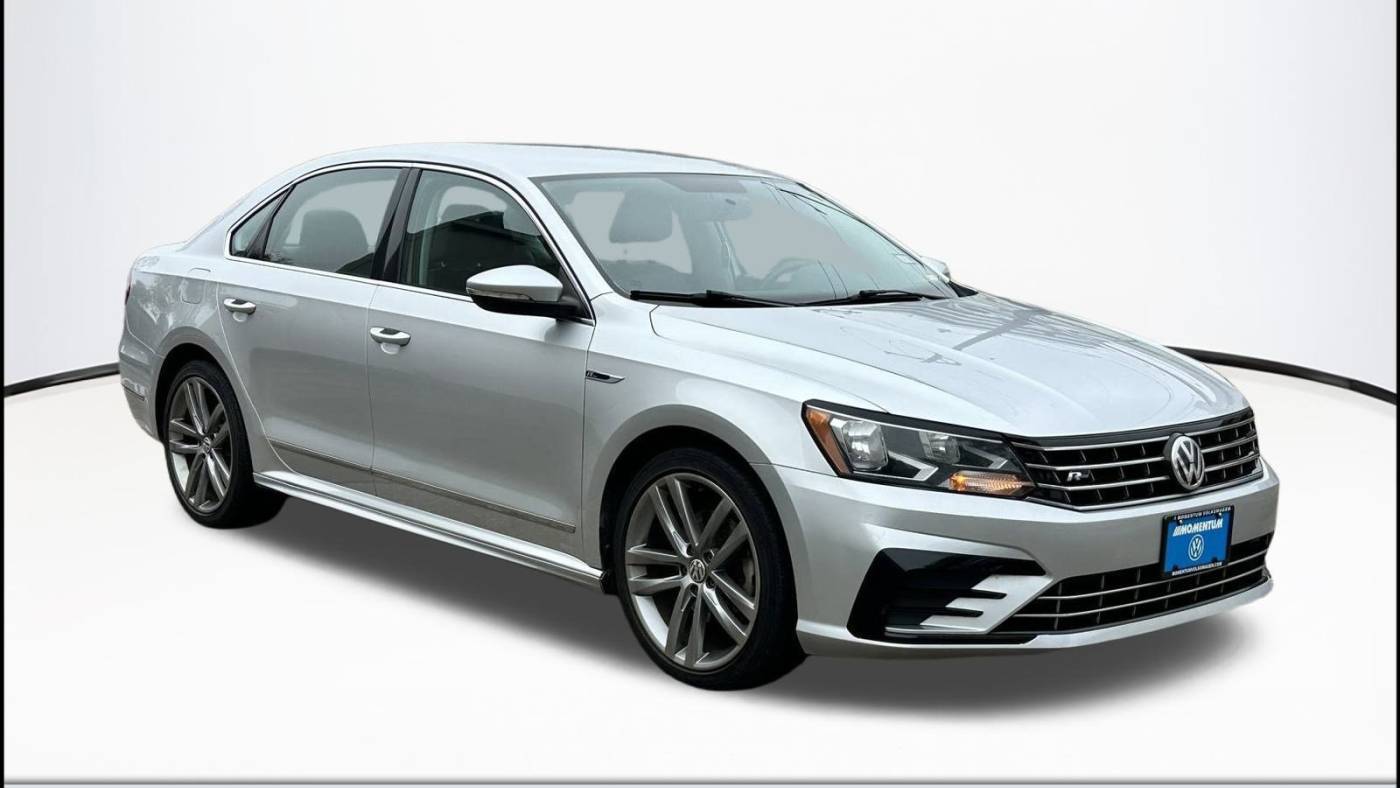 2017 Volkswagen Passat R-Line — Sedan — 118,632 mi — Houston, TX