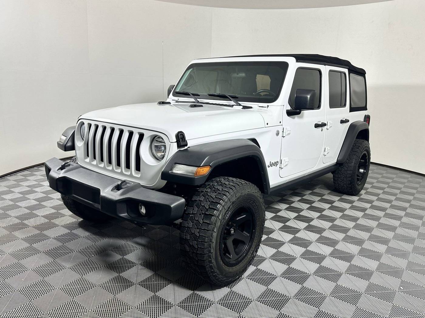 2018 Jeep Wrangler Sport S — SUV — 62,282 mi — Houston, TX
