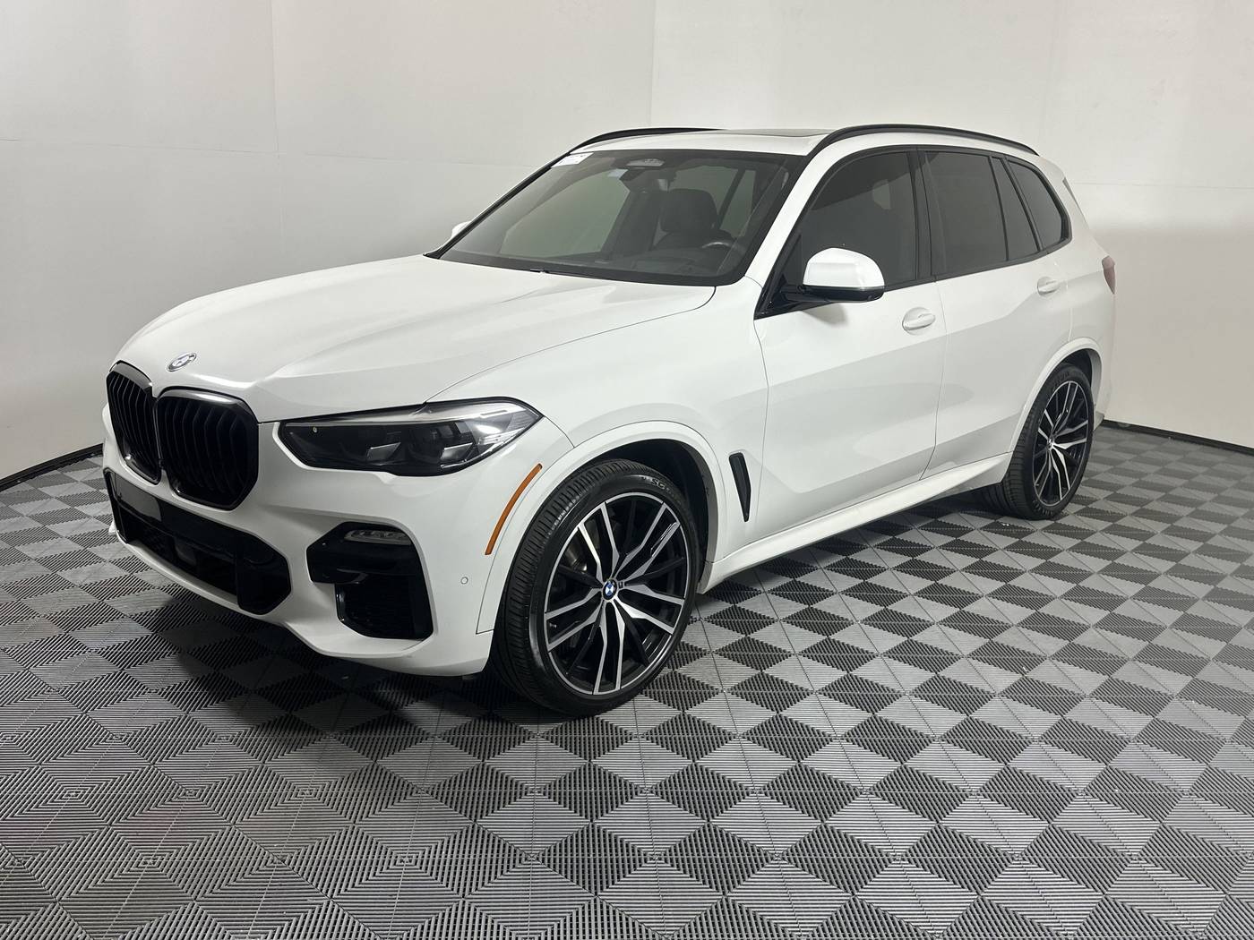 2021 BMW X5 M50i — SUV — 74,550 mi — Houston, TX