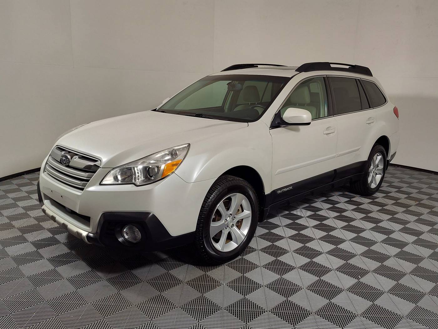 2013 Subaru Outback 3.6R Limited — SUV — 64,636 mi — Houston, TX