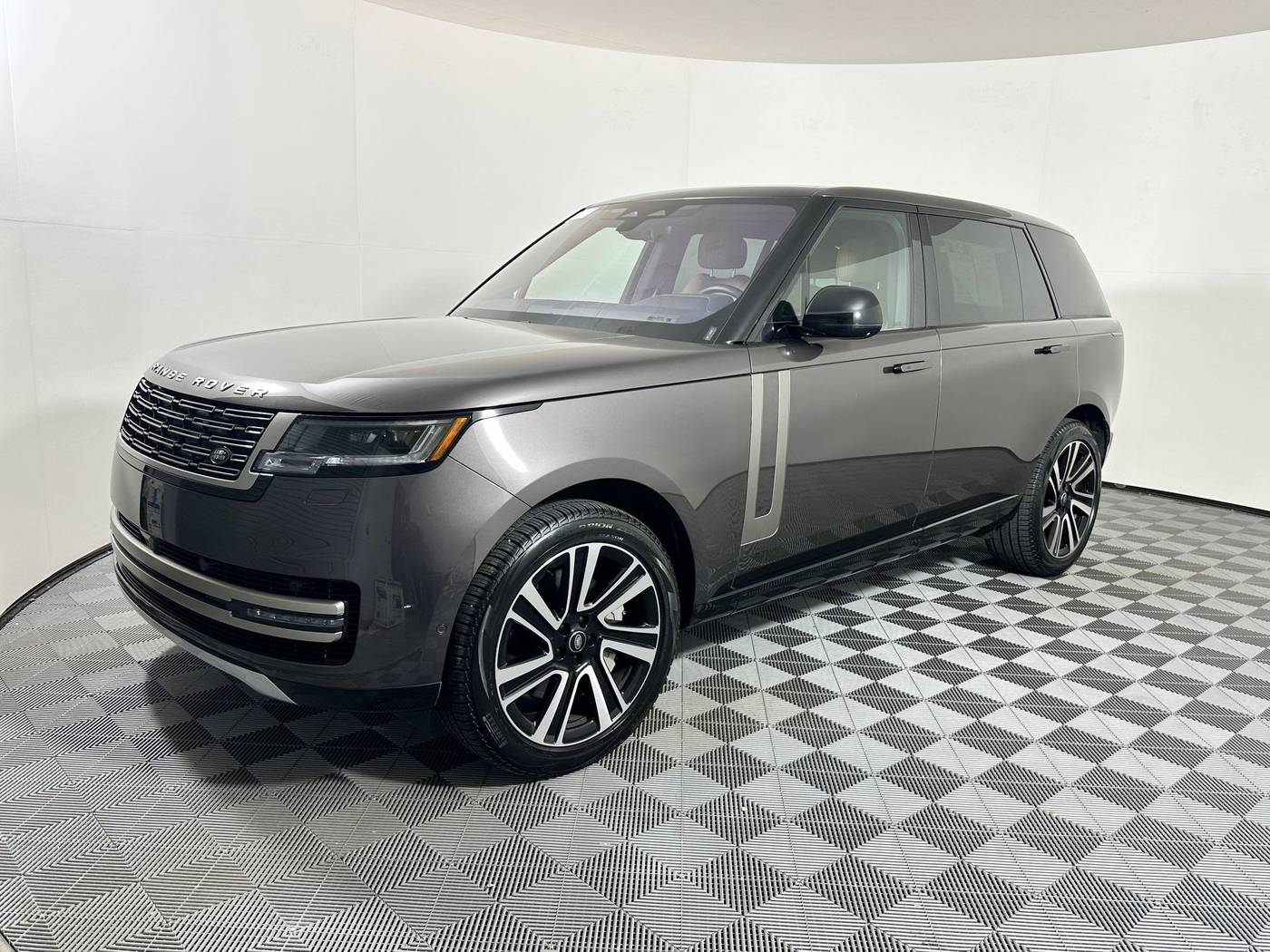 2023 Land Rover Range Rover SE — SUV — 37,518 mi — Houston, TX