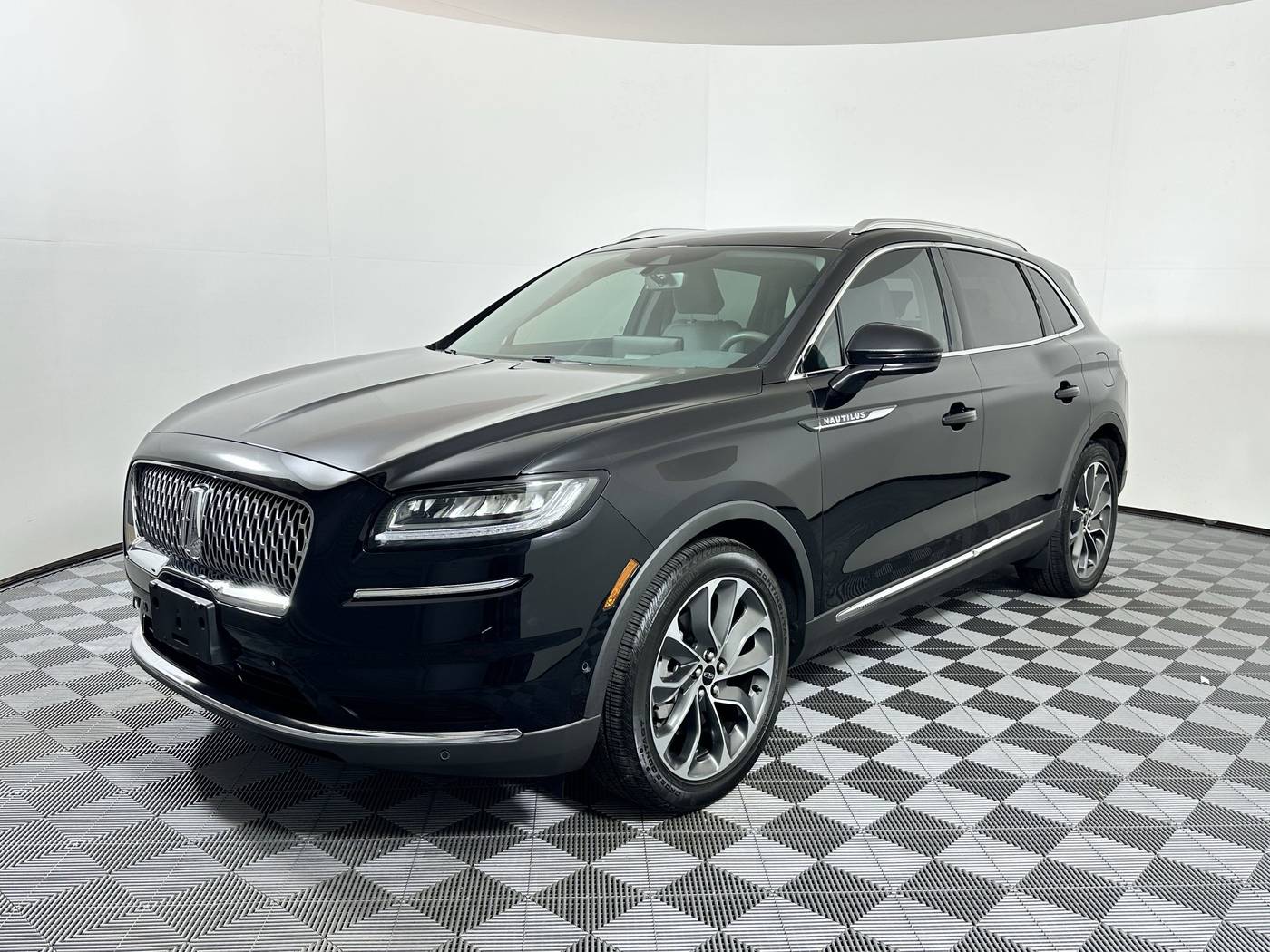 2022 Lincoln Nautilus Reserve — SUV — 10,611 mi — Houston, TX