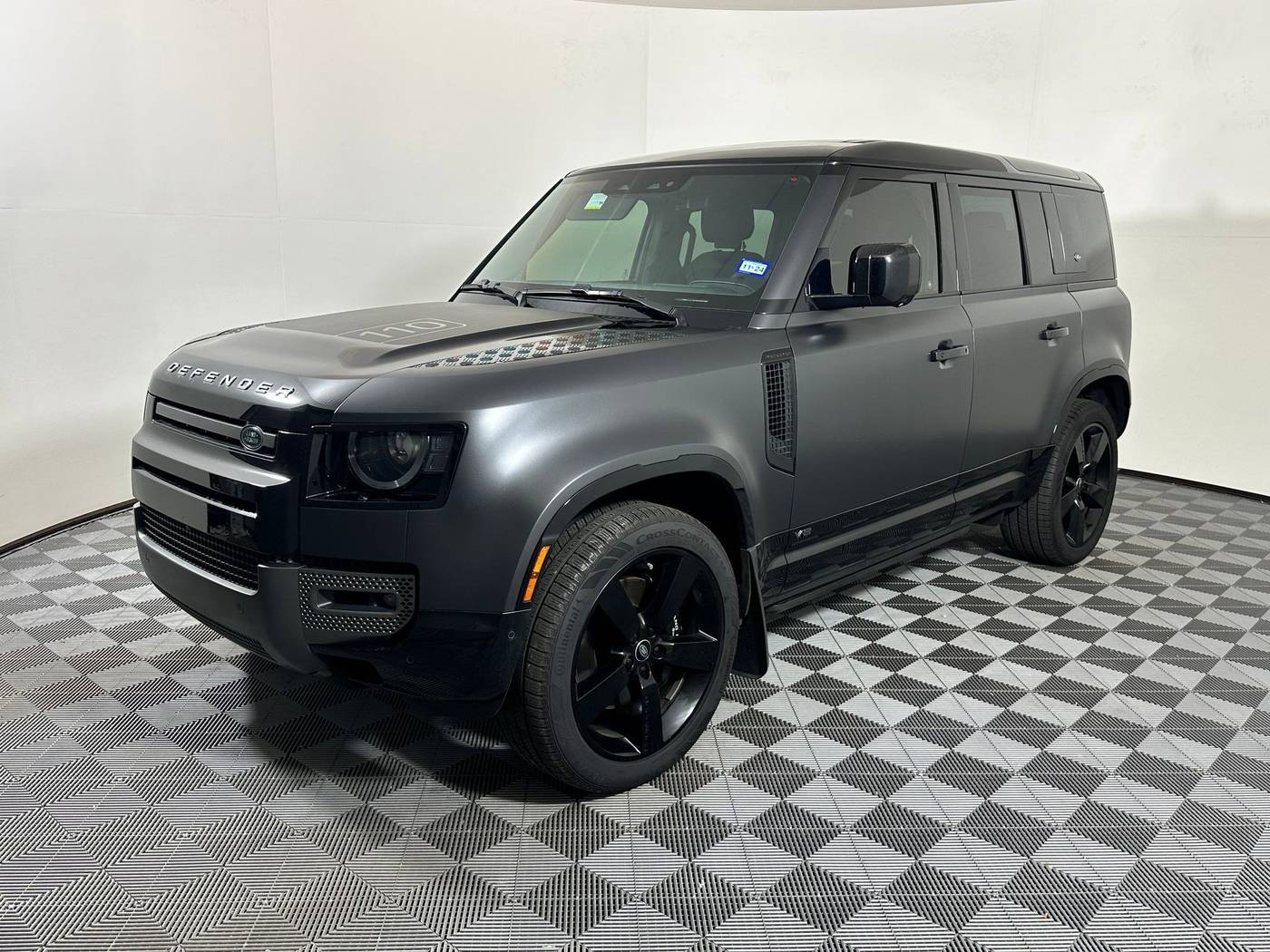 2023 Land Rover Defender Carpathian Edition — SUV — 992 mi — Houston, TX