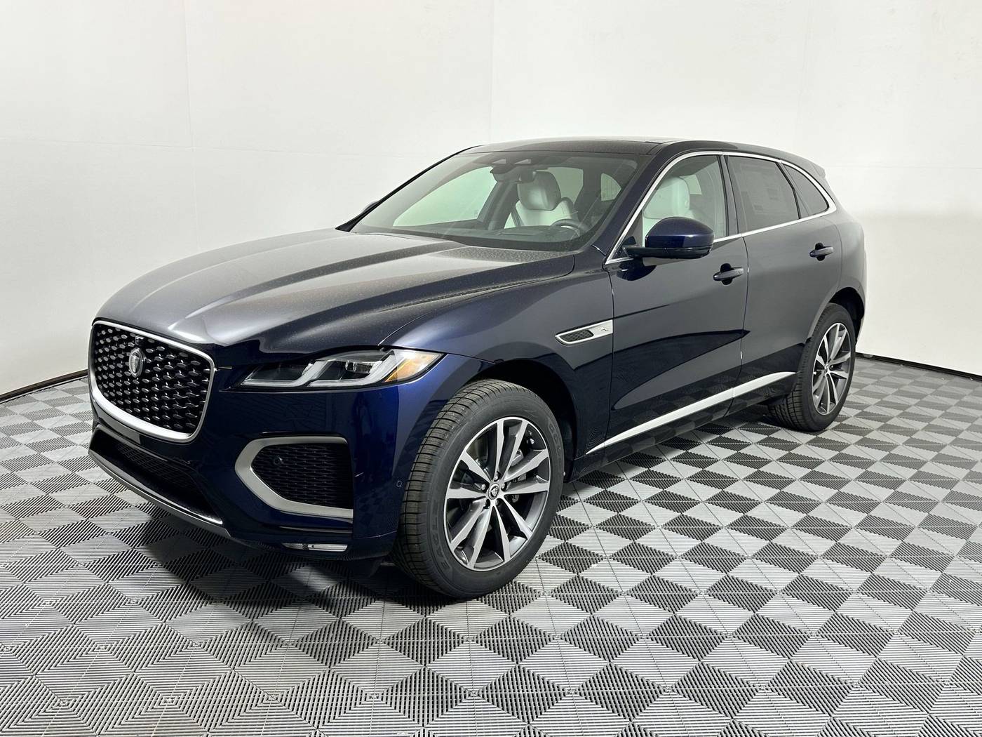 2026 Jaguar F-PACE R-Dynamic S — SUV — 9 mi — Houston, TX