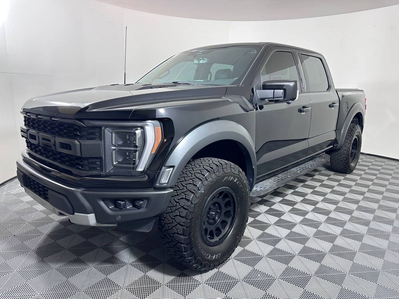 2023 Ford F-150 Raptor — Pickup Truck — 56,245 mi — Houston, TX