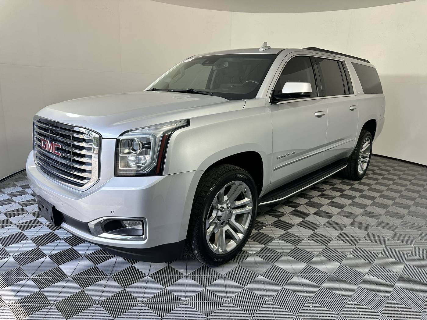 2018 GMC Yukon SLT — SUV — 97,018 mi — Houston, TX