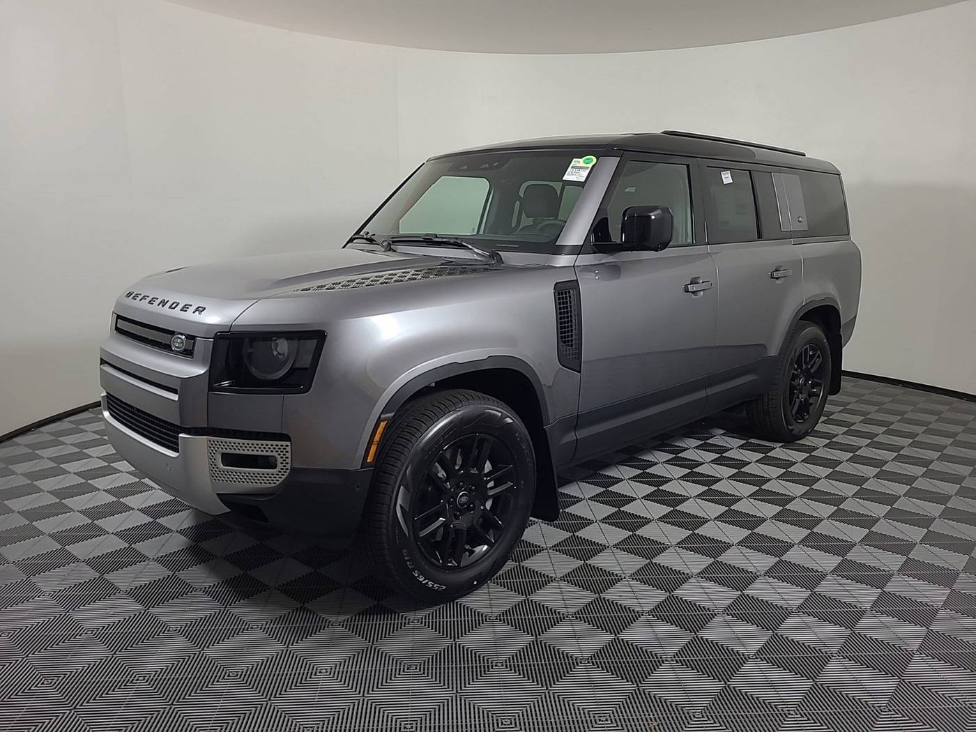 2024 Land Rover Defender S — SUV — 6,895 mi — Houston, TX