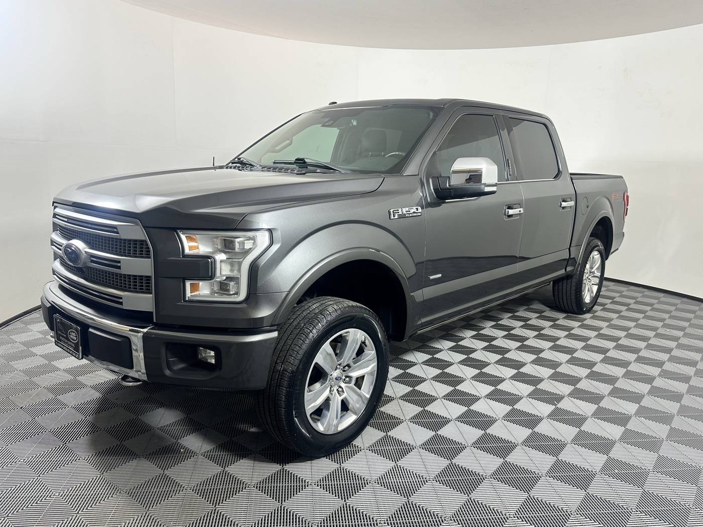 2016 Ford F-150 Platinum — Pickup Truck — 115,996 mi — Houston, TX