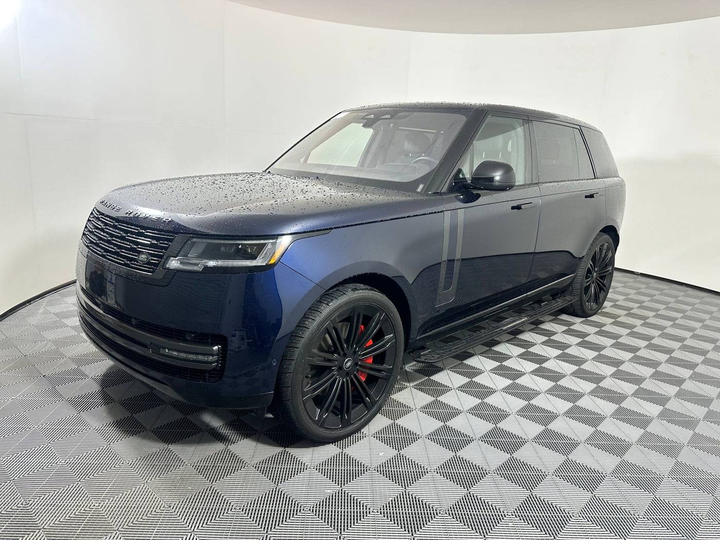 2023 Land Rover Range Rover SE — SUV — 39,193 mi — Houston, TX