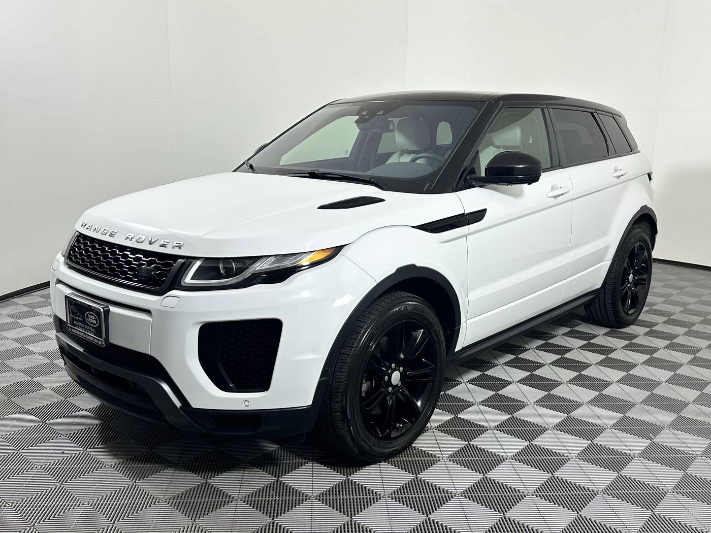 2018 Land Rover Range Rover Evoque HSE Dynamic — SUV — 79,023 mi — Houston, TX