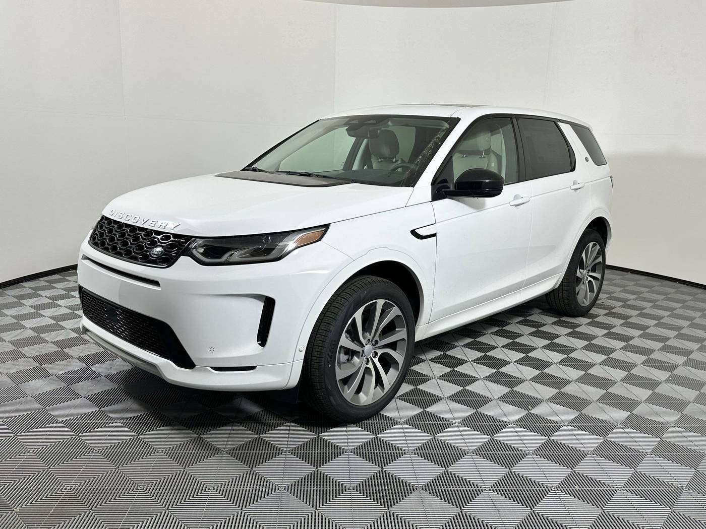 2025 Land Rover Discovery Sport S — SUV — 4,774 mi — Houston, TX