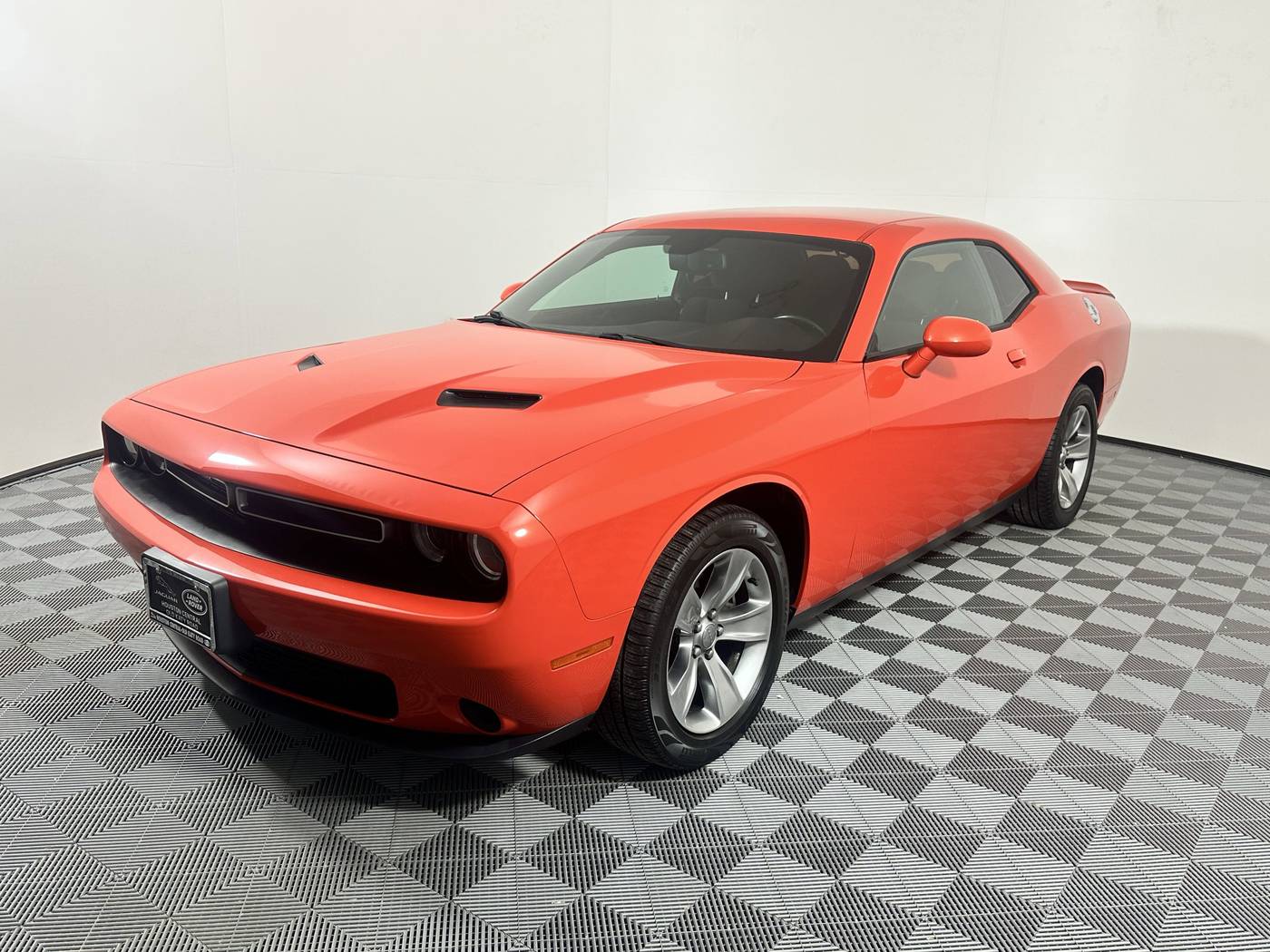 2020 Dodge Challenger SXT — Coupe — 70,184 mi — Houston, TX