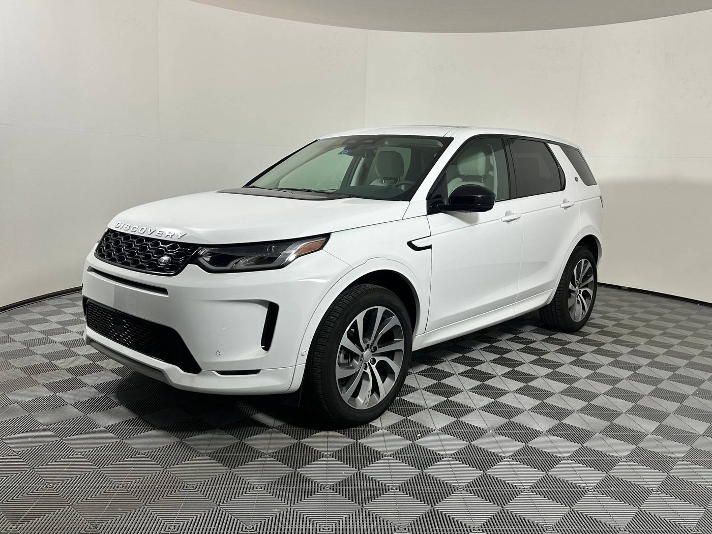 2025 Land Rover Discovery Sport S — SUV — 3,646 mi — Houston, TX