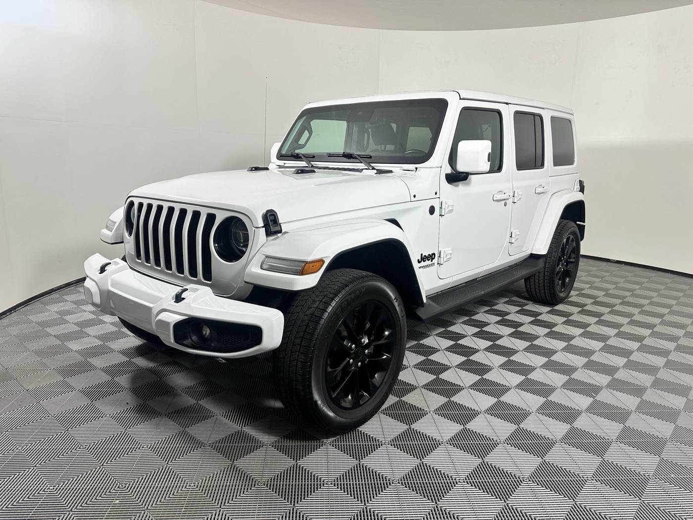 2021 Jeep Wrangler Sahara High Altitude — SUV — 105,718 mi — Houston, TX