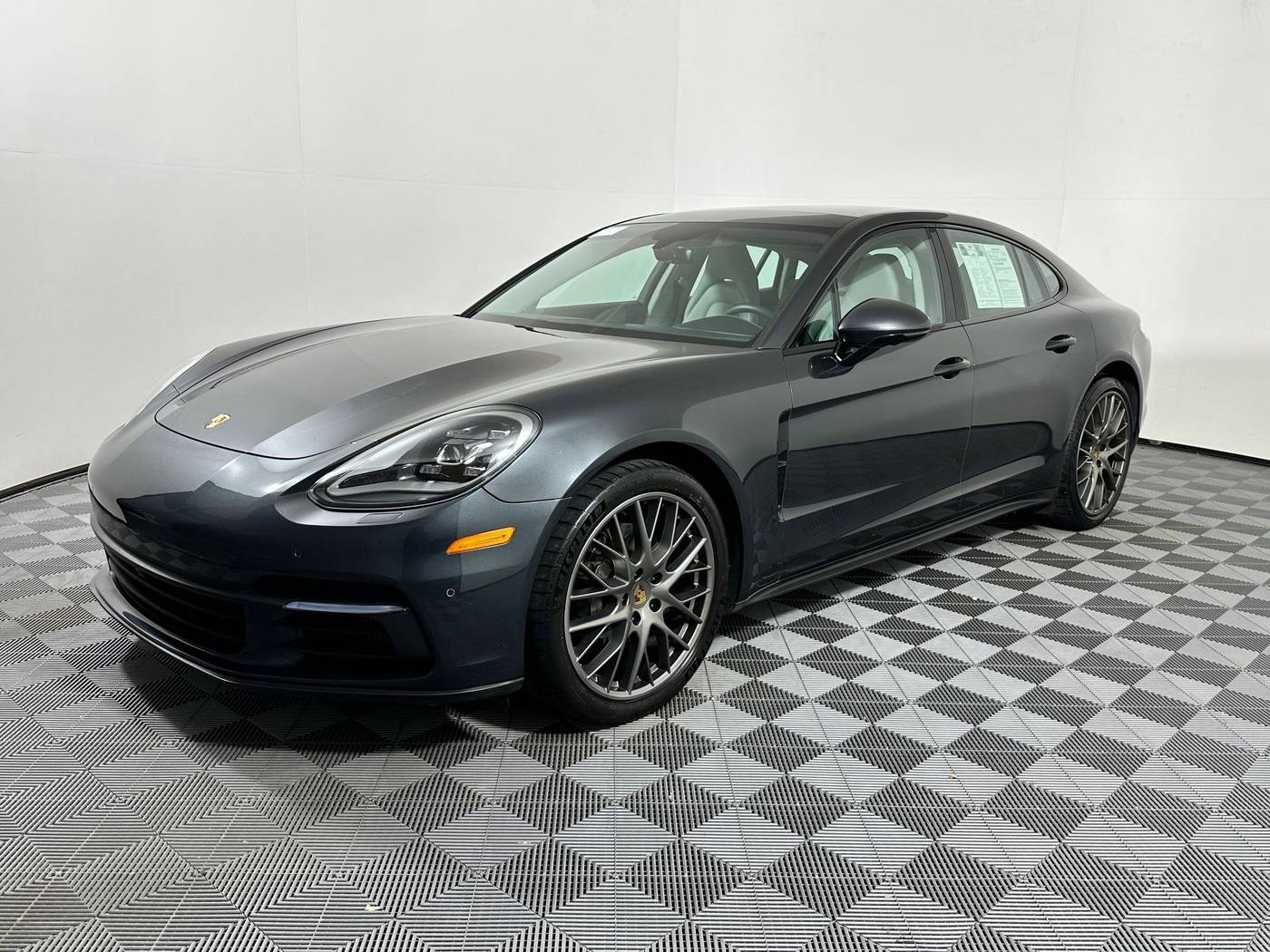 2018 Porsche Panamera 4S — Hatchback — 86,540 mi — Houston, TX