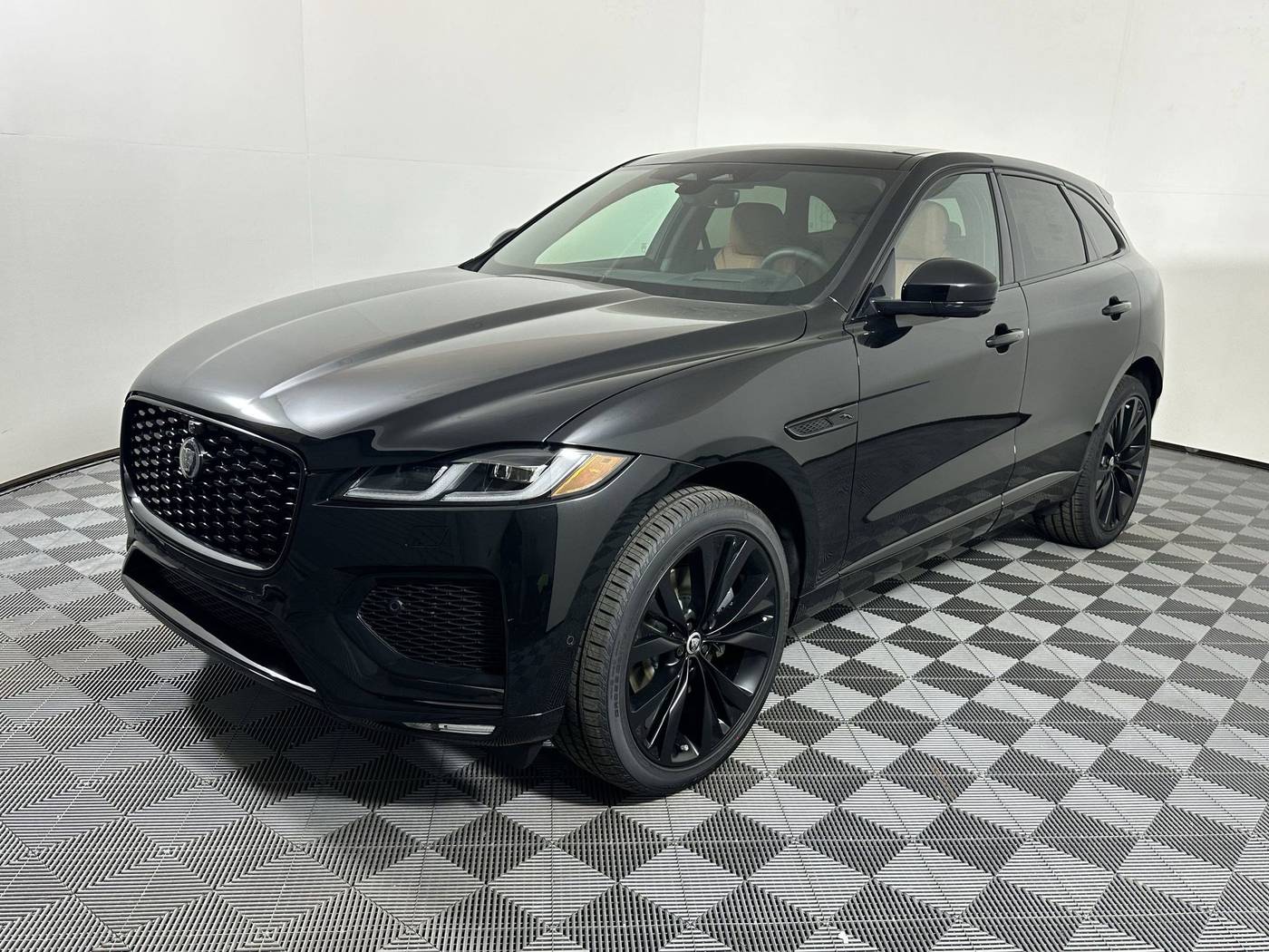 2026 Jaguar F-PACE R-Dynamic S — SUV — 8 mi — Houston, TX