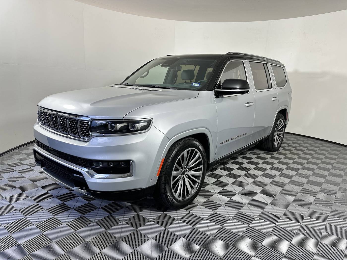 2023 Jeep Grand Wagoneer Series III — SUV — 16,012 mi — Houston, TX