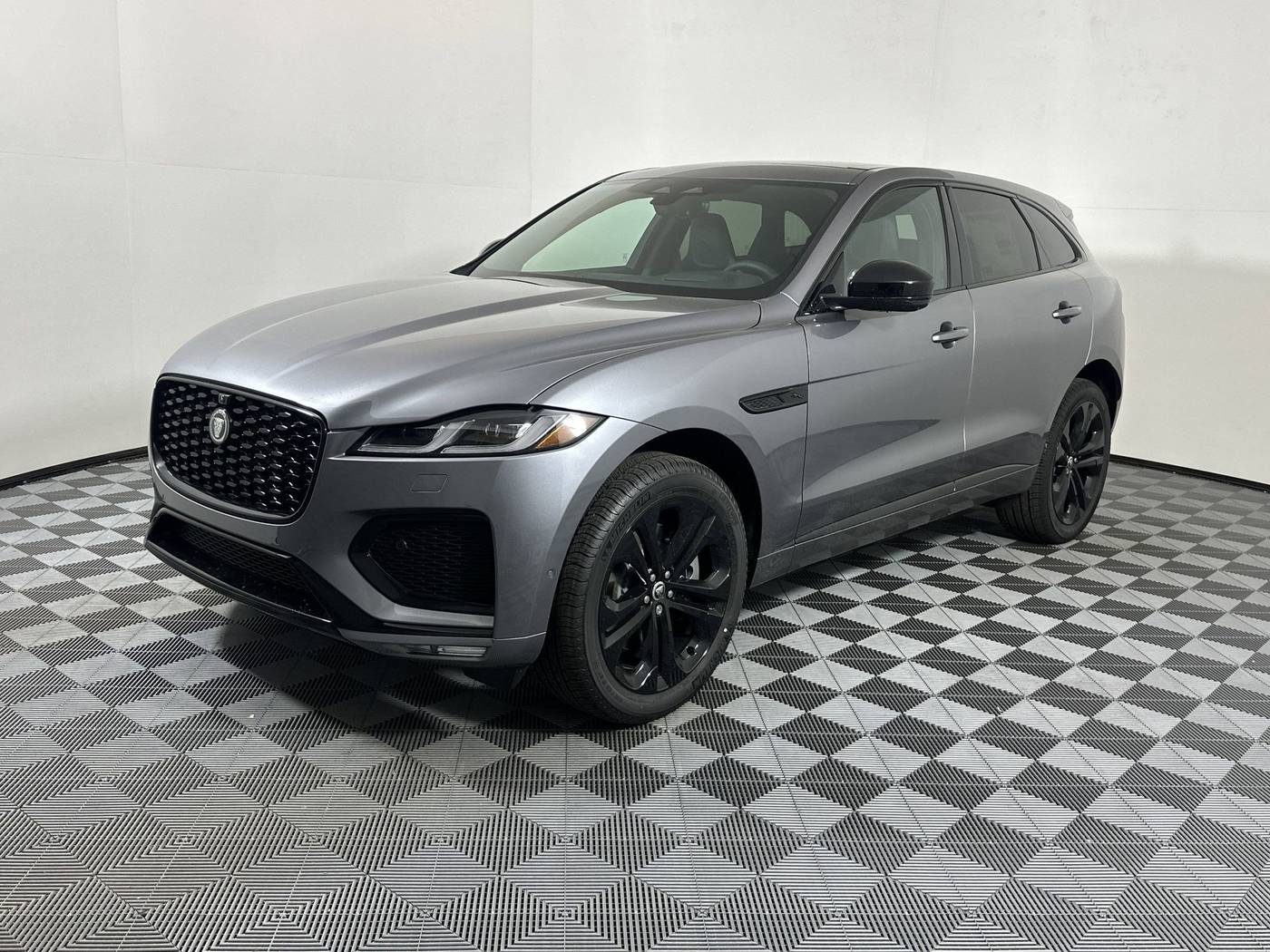 2026 Jaguar F-PACE R-Dynamic S — SUV — 6 mi — Houston, TX