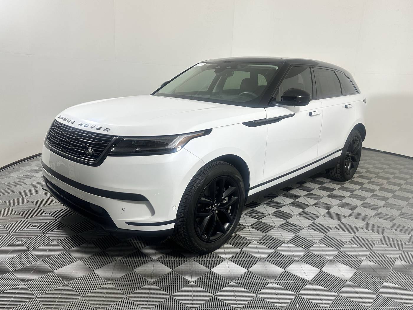 2024 Land Rover Range Rover Velar S — SUV — 8,221 mi — Houston, TX