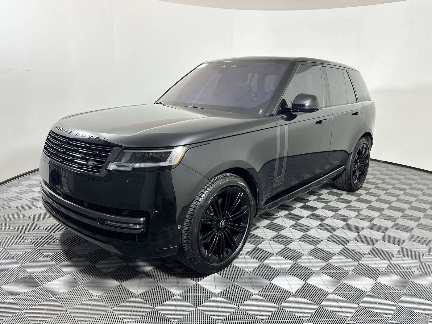 2023 Land Rover Range Rover SE — SUV — 35,226 mi — Houston, TX