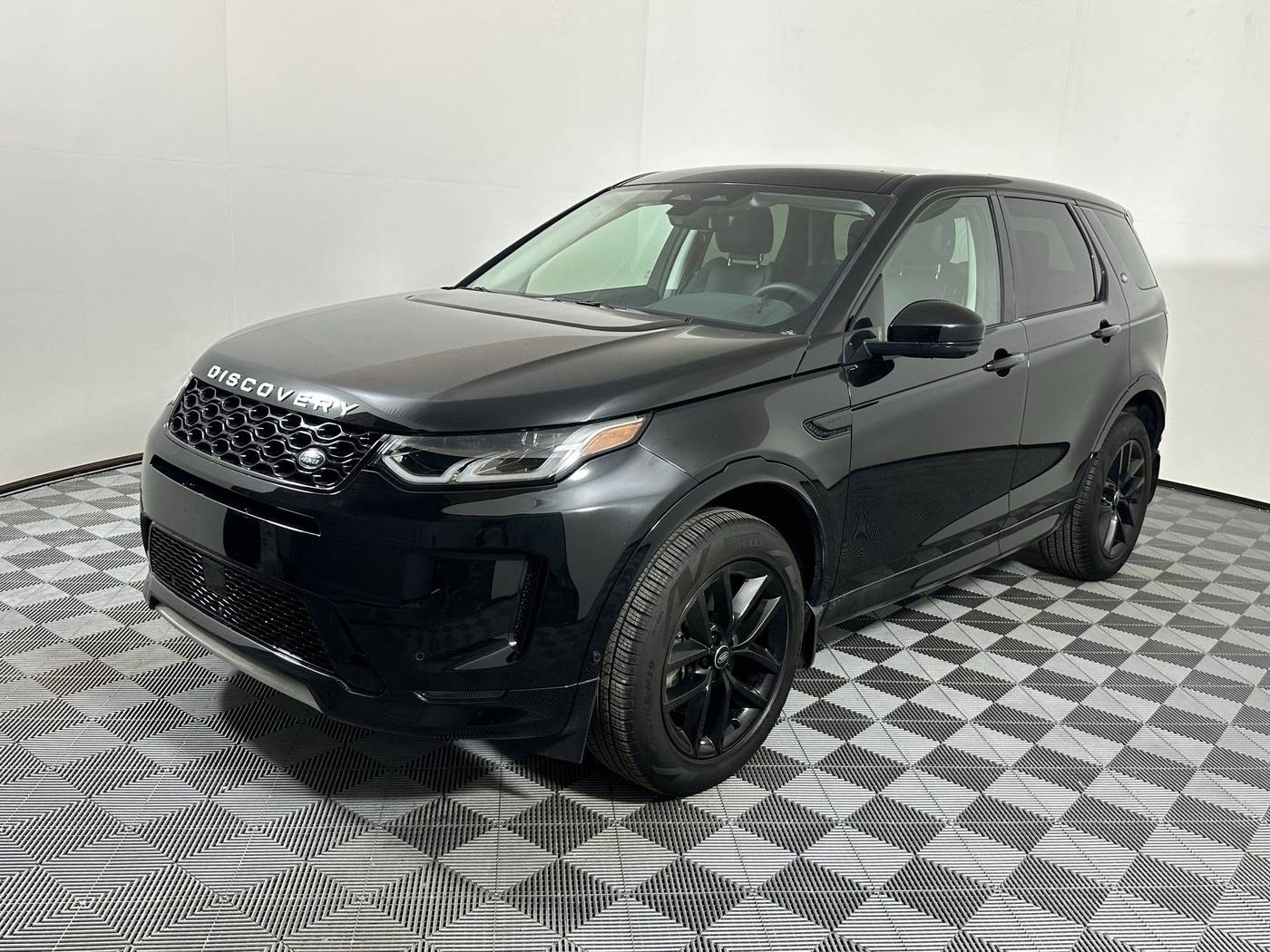 2025 Land Rover Discovery Sport S — SUV — 4,138 mi — Houston, TX