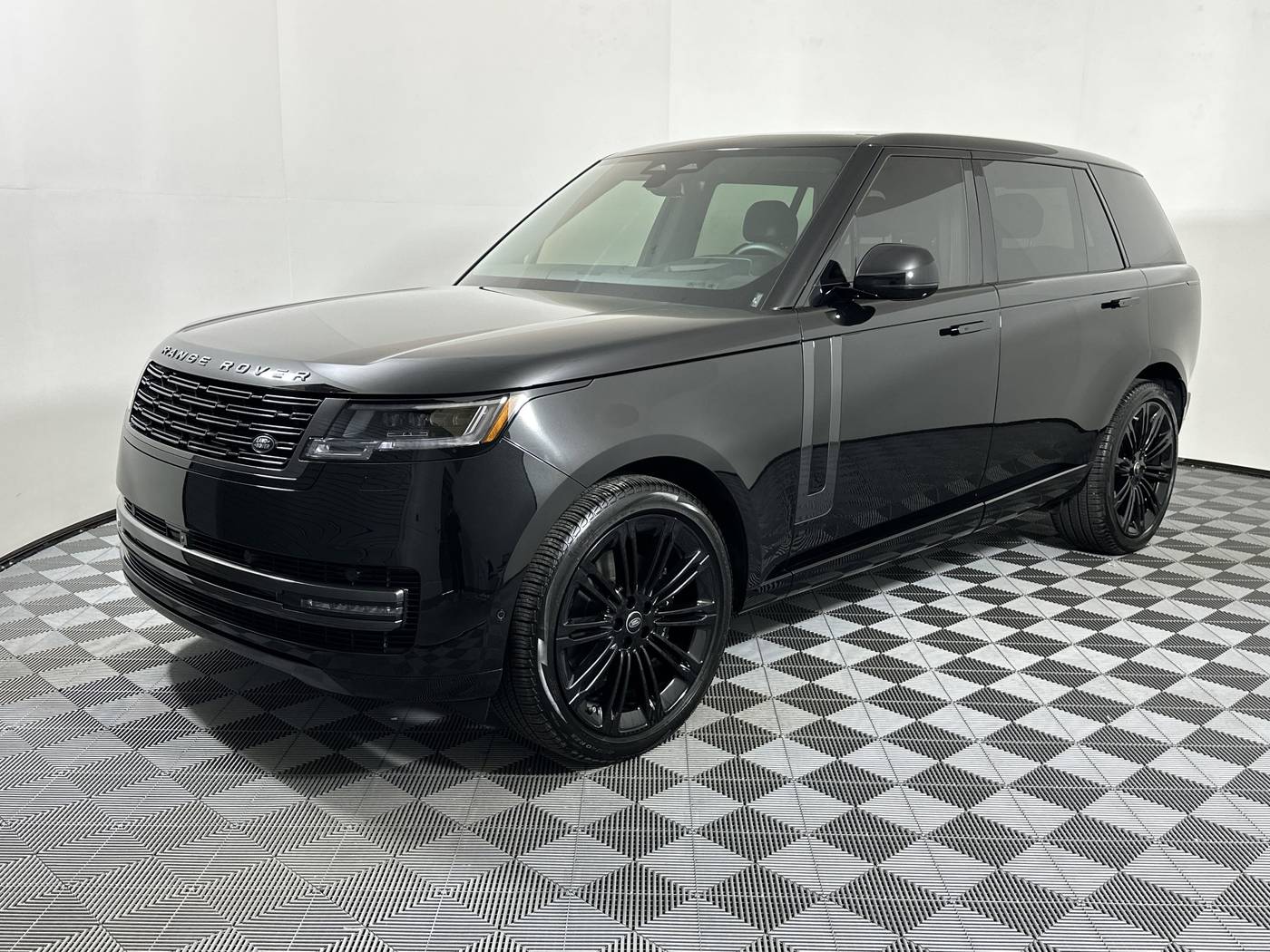2024 Land Rover Range Rover SE — SUV — 6,701 mi — Houston, TX
