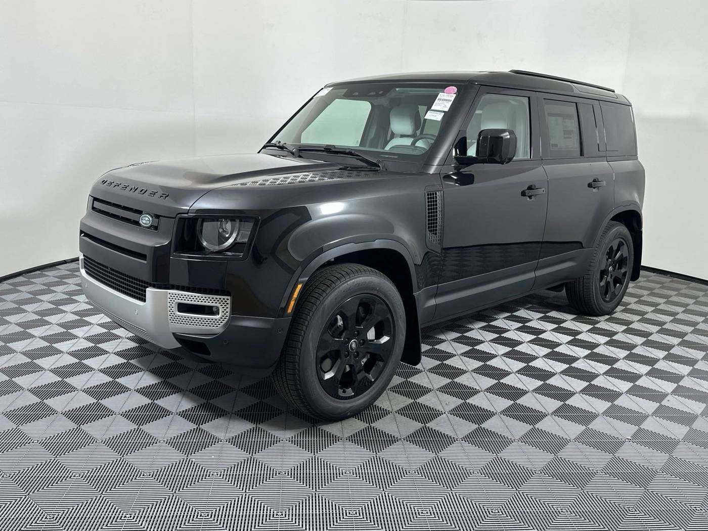 2025 Land Rover Defender S — SUV — 5 mi — Houston, TX