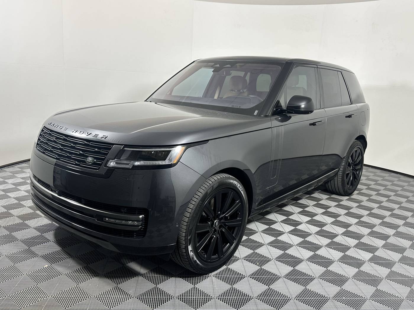 2023 Land Rover Range Rover Plug-In Hybrid SE — SUV — 21,347 mi — Houston, TX