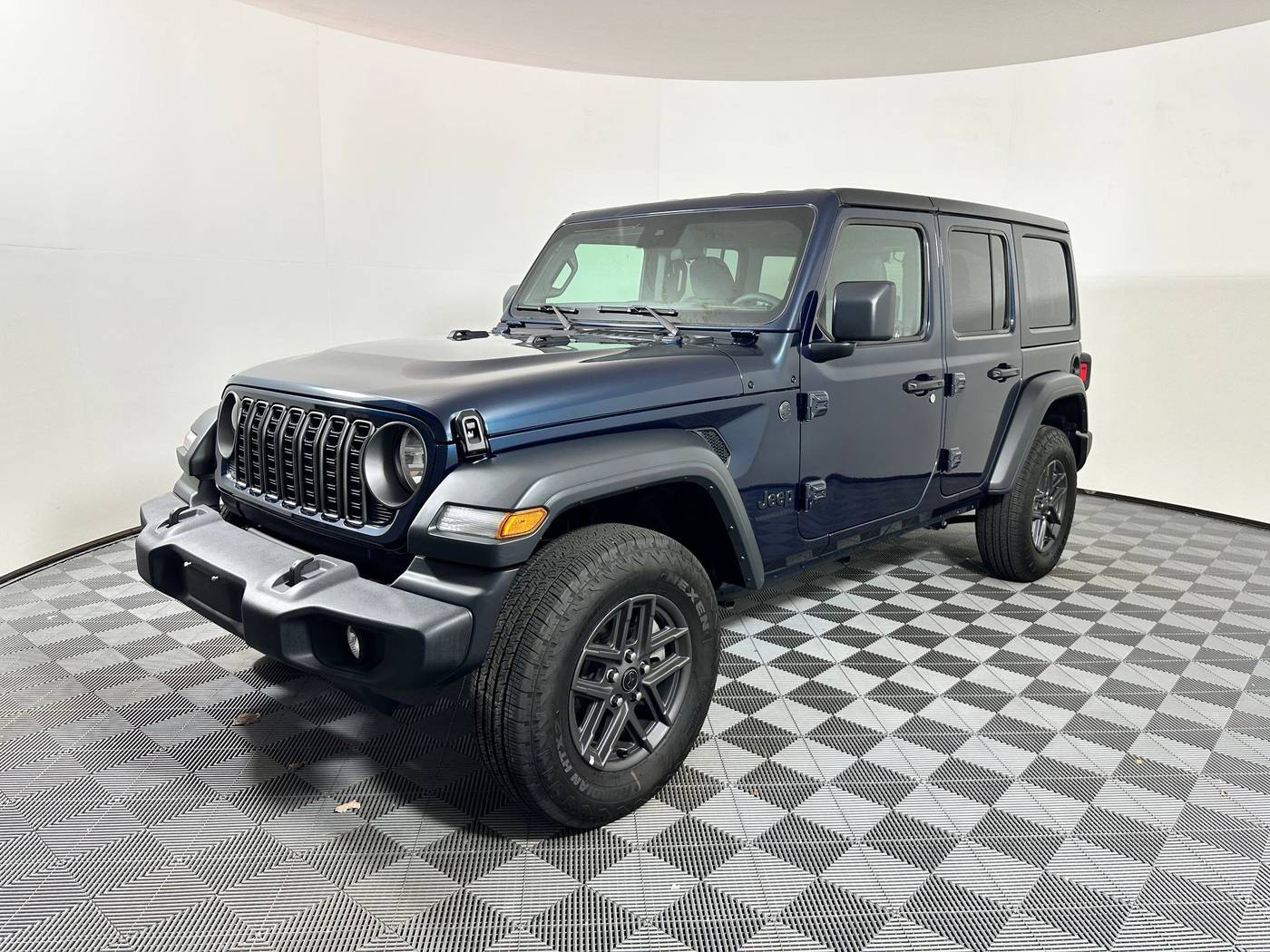 2025 Jeep Wrangler Sport S — SUV — 192 mi — Houston, TX
