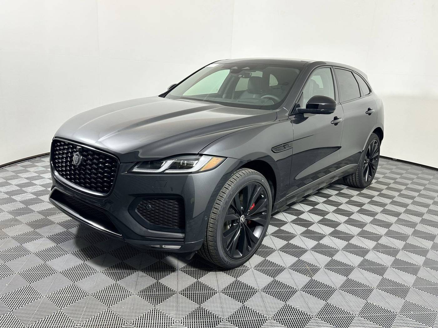 2026 Jaguar F-PACE R-Dynamic S — SUV — 8 mi — Houston, TX