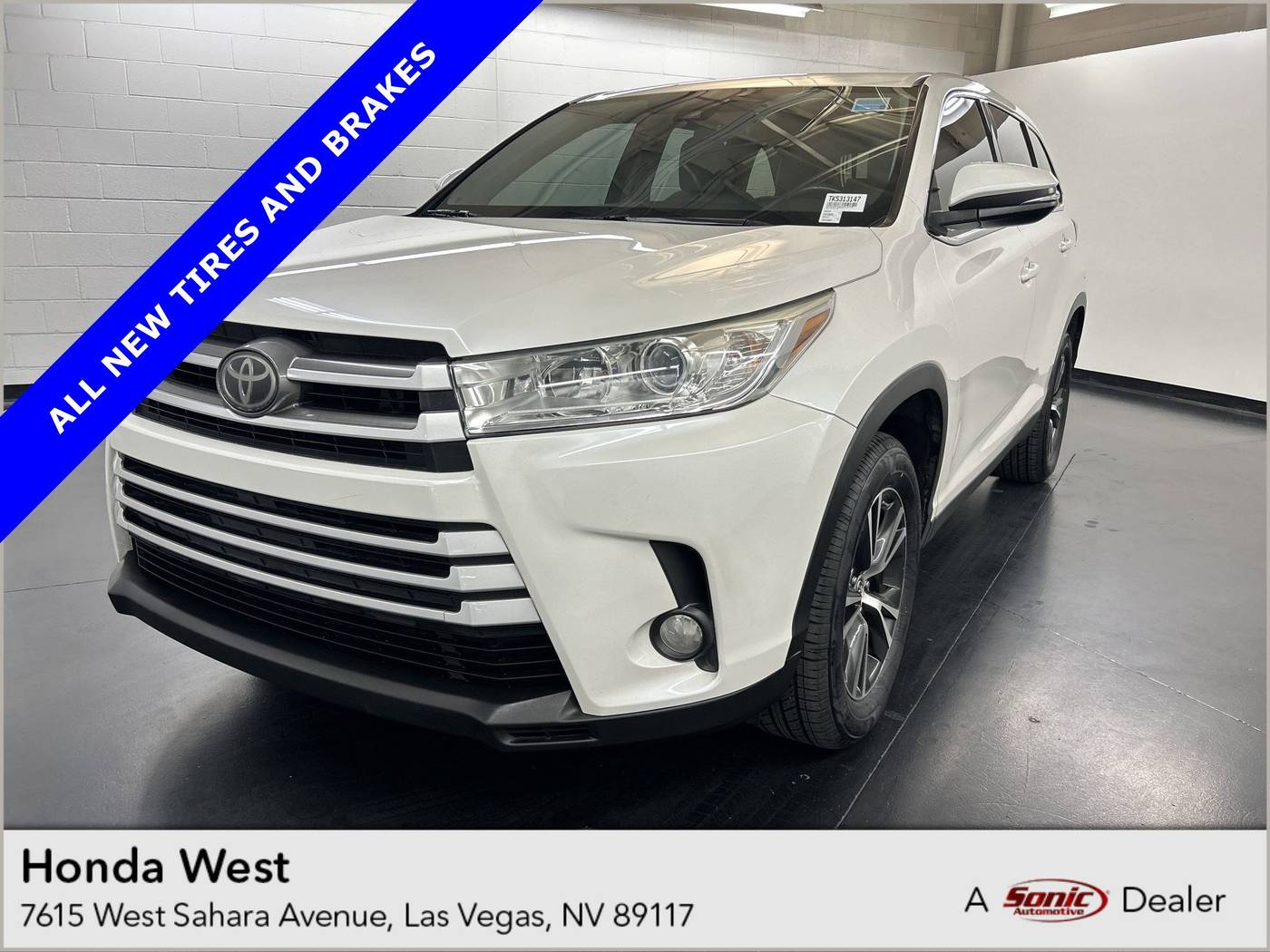 2019 Toyota Highlander LE V6 — SUV — 62,431 mi — Las Vegas, NV
