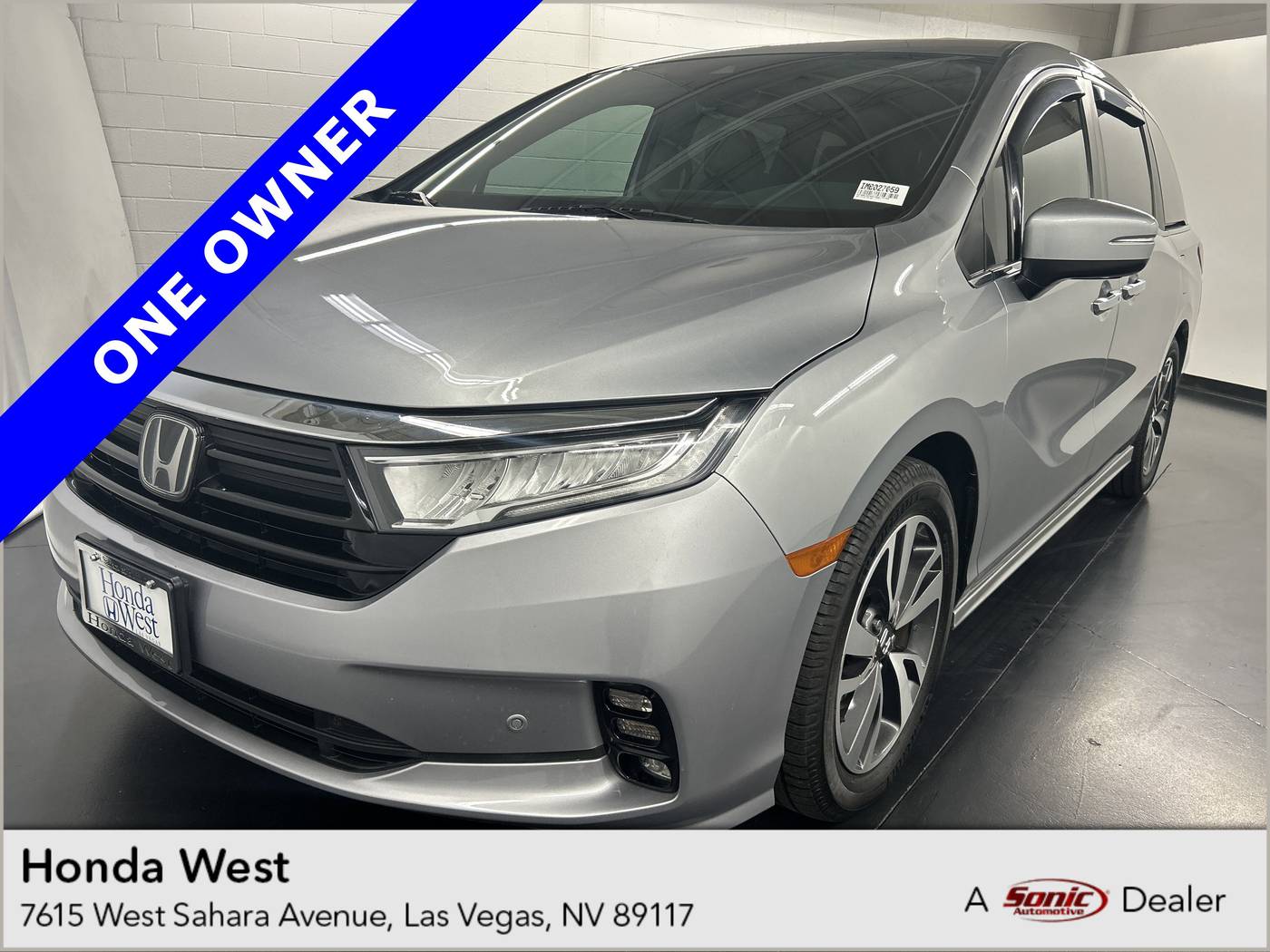 2021 Honda Odyssey Touring — Minivan — 111,392 mi — Las Vegas, NV