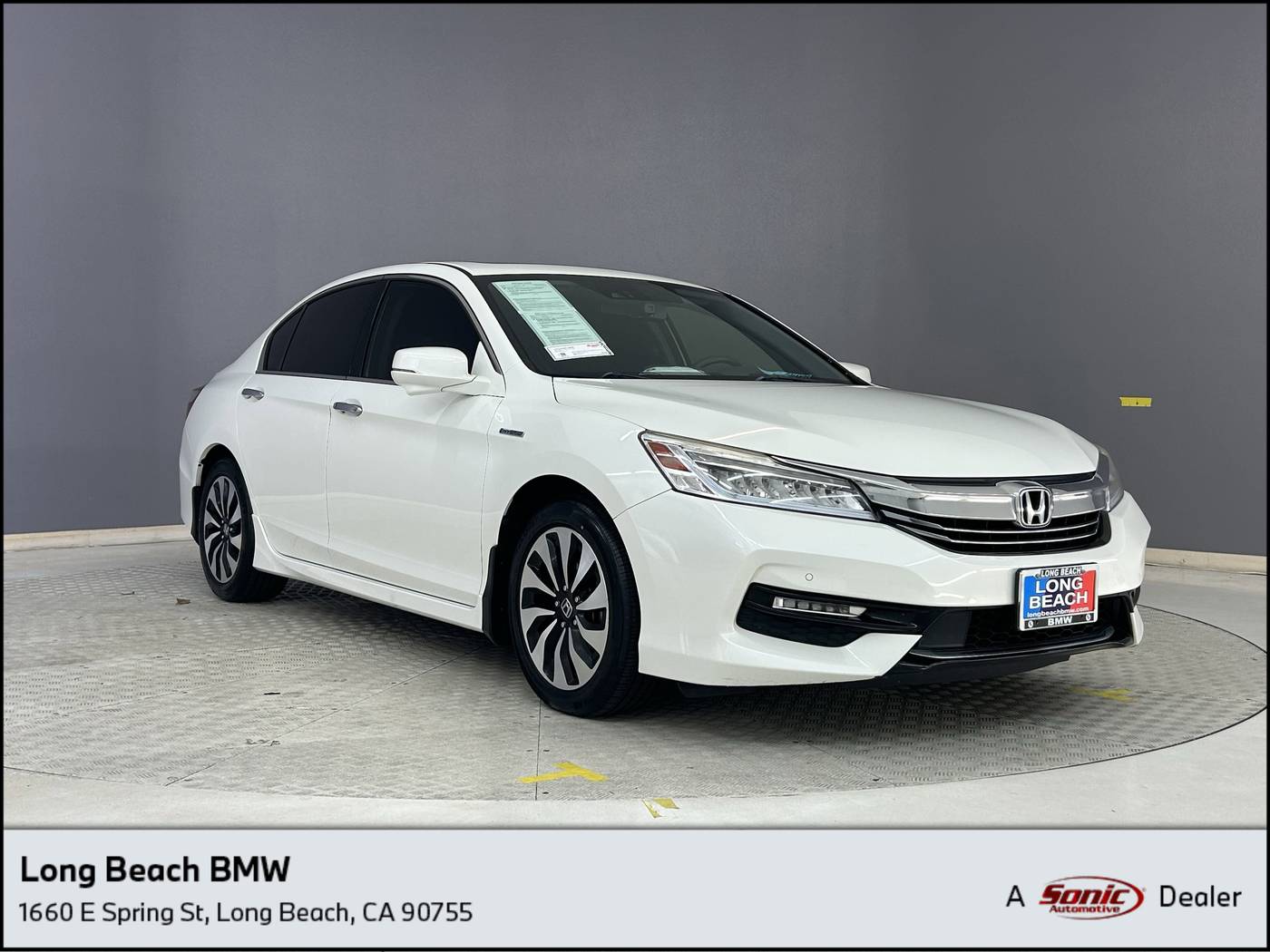 2017 Honda Accord Hybrid Touring — Sedan — 87,195 mi — Long Beach, CA