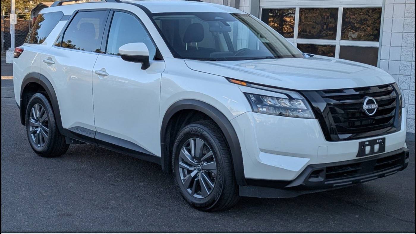 2023 Nissan Pathfinder SV — SUV — 25,210 mi — Brentwood, TN