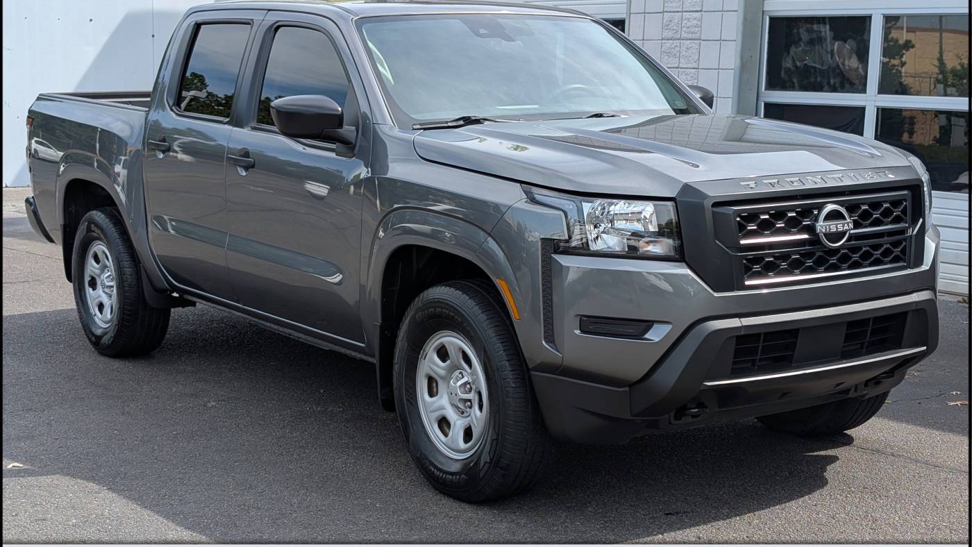 2022 Nissan Frontier S