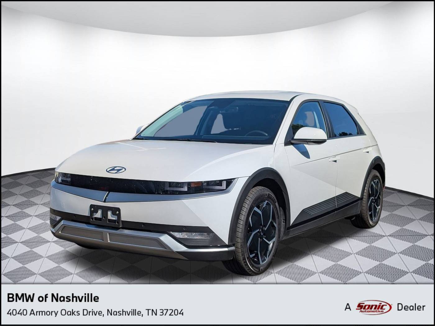 2024 Hyundai IONIQ 5 SEL — SUV — 13,994 mi — Brentwood, TN