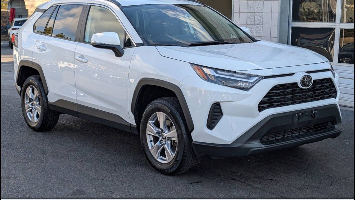 2023 Toyota RAV4 XLE — SUV — 26,849 mi — Brentwood, TN
