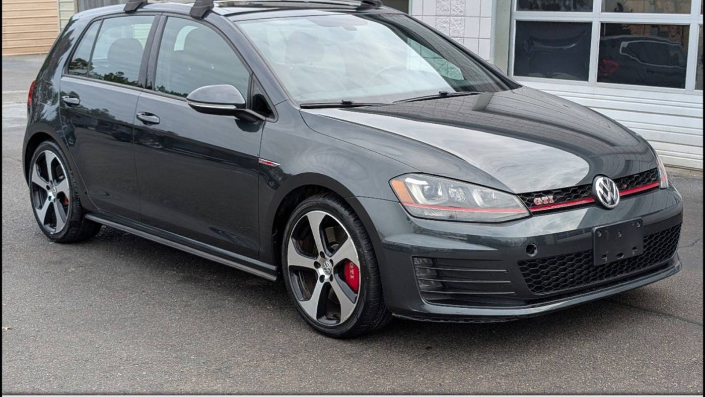 2017 Volkswagen Golf GTI SE — Hatchback — 49,402 mi — Brentwood, TN