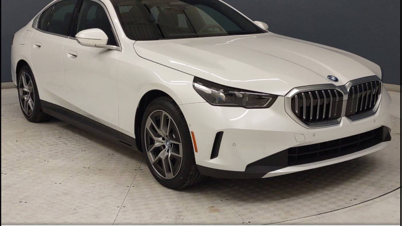 2024 BMW i5 eDrive40 — Sedan — 6 mi — Brentwood, TN