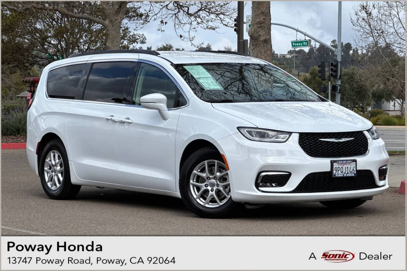 2022 Chrysler Pacifica Touring L — Minivan — 69,585 mi — Poway, CA