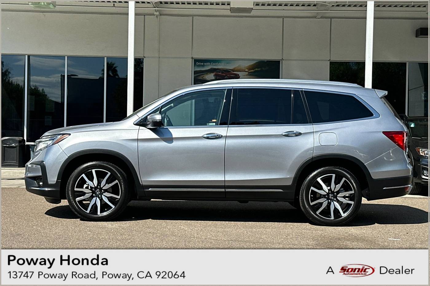 2022 Honda Pilot Touring — SUV — 26,902 mi — Poway, CA