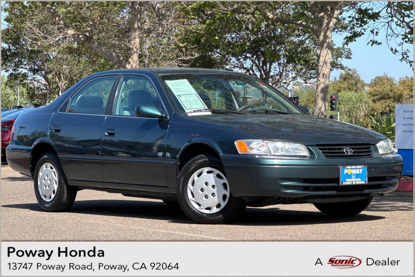 1998 Toyota Camry LE — Sedan — 105,860 mi — Poway, CA