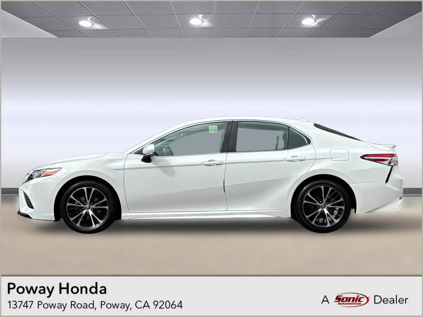 2020 Toyota Camry SE — Sedan — 30,138 mi — Poway, CA