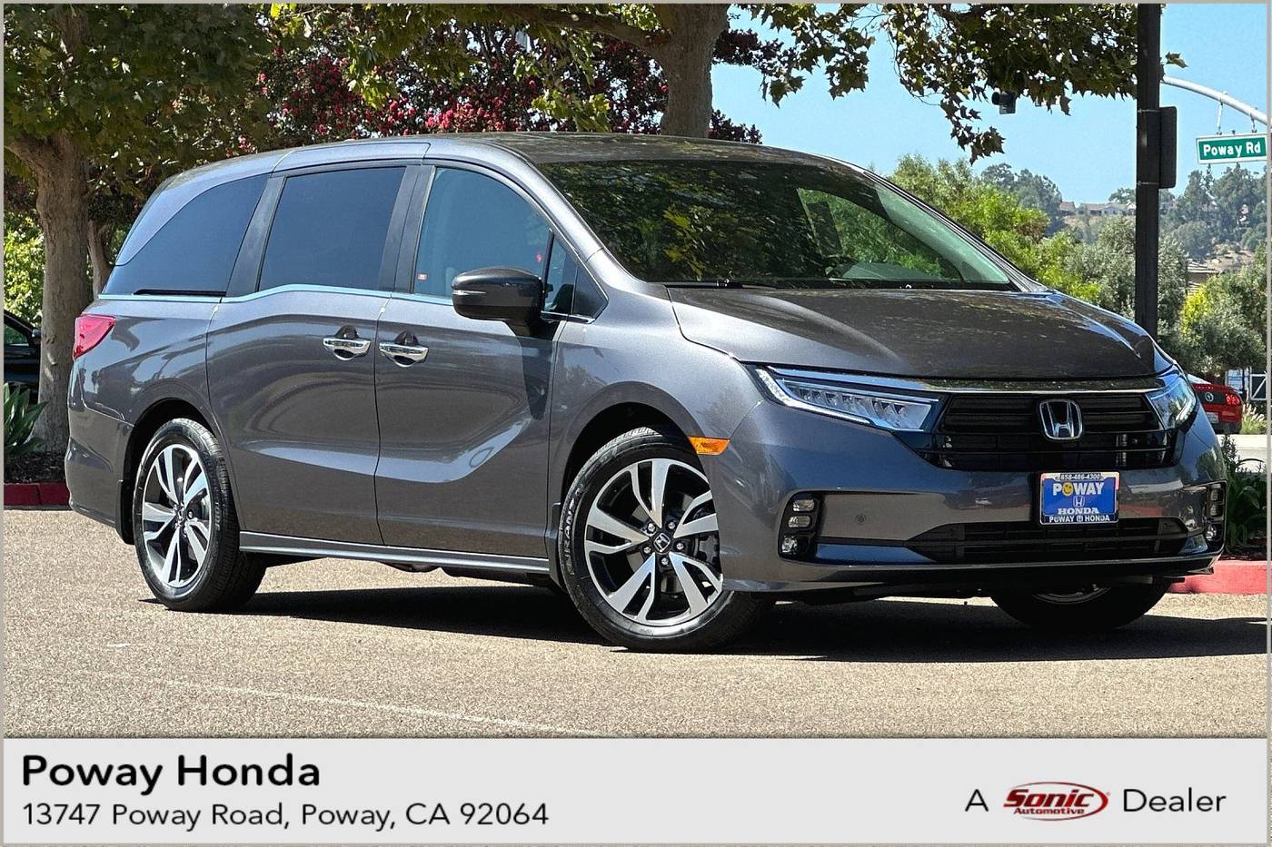 2024 Honda Odyssey Touring — Minivan — 11,023 mi — Poway, CA