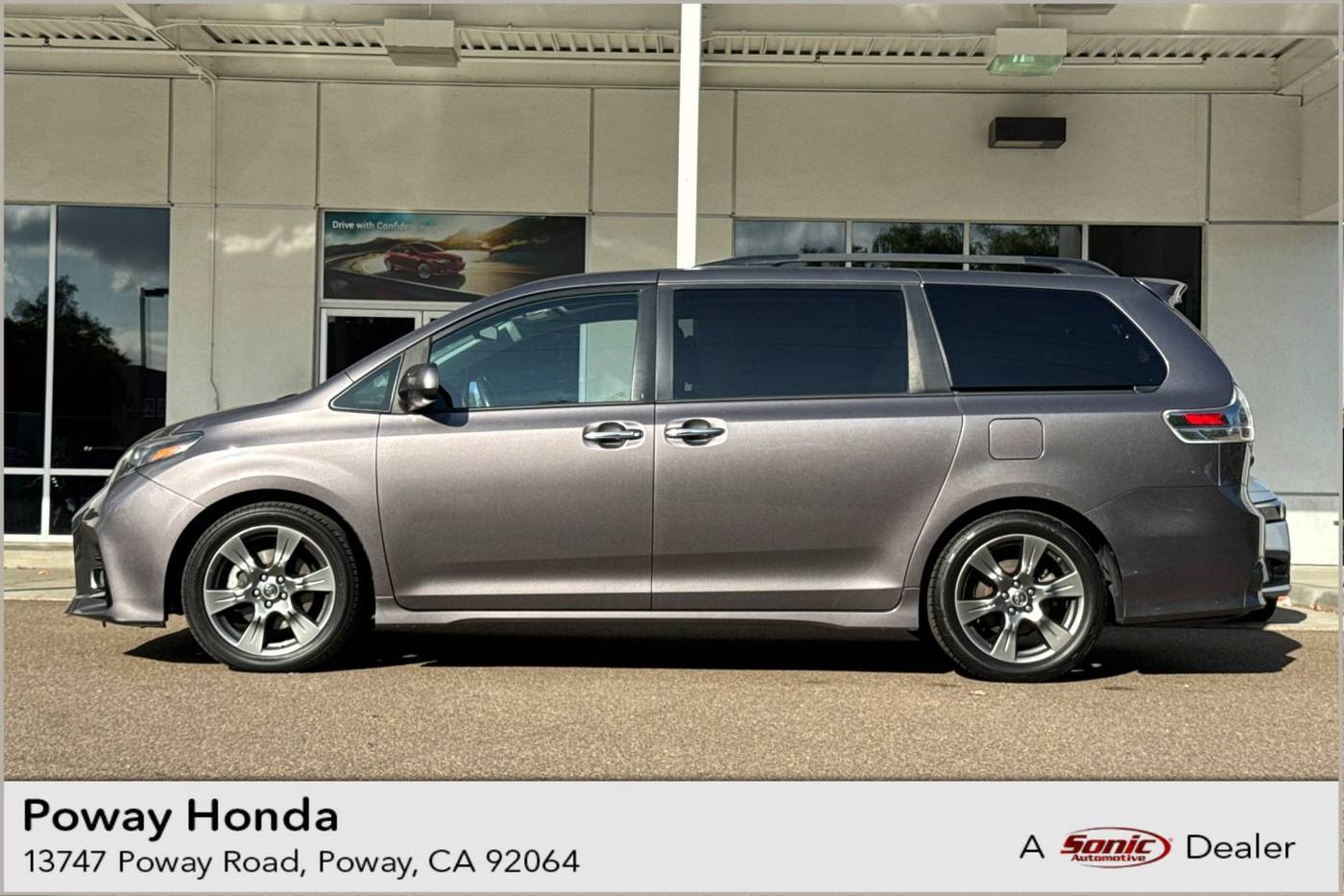 2019 Toyota Sienna SE — Minivan — 109,856 mi — Poway, CA