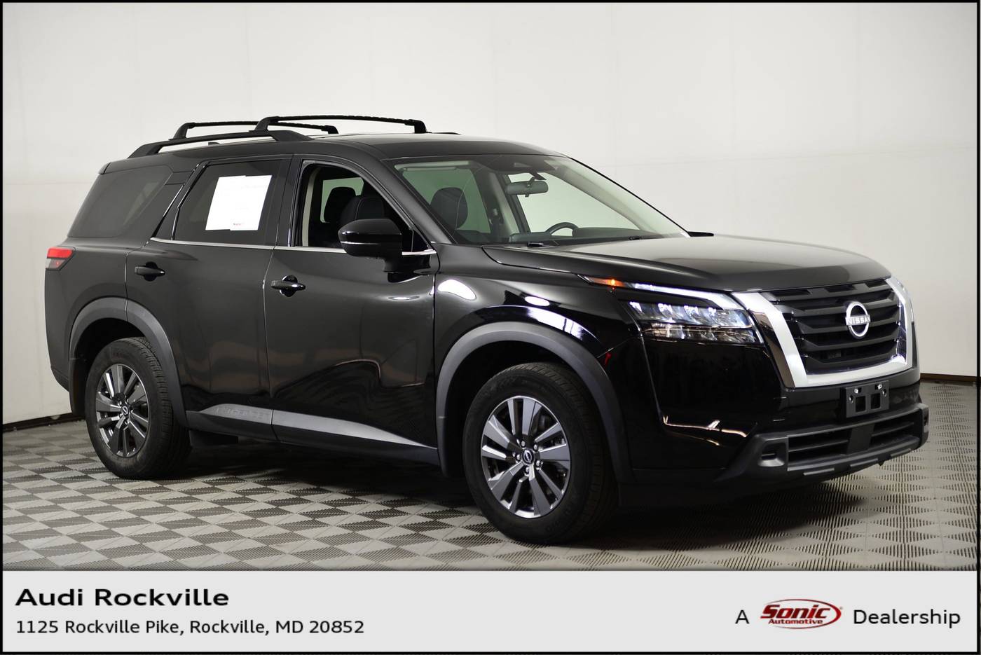 2023 Nissan Pathfinder SV — SUV — 25,088 mi — Rockville, MD