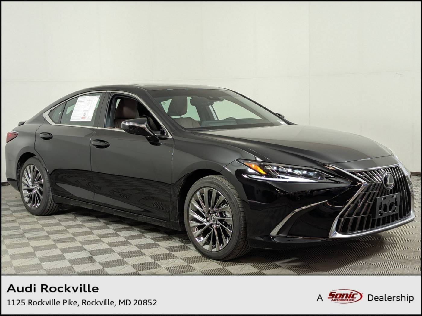 2024 Lexus ES ES 300h Ultra Luxury — Sedan — 4,193 mi — Rockville, MD